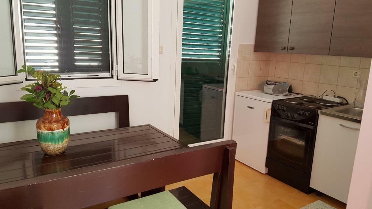 Apartment Gal Podgora Luaran gambar